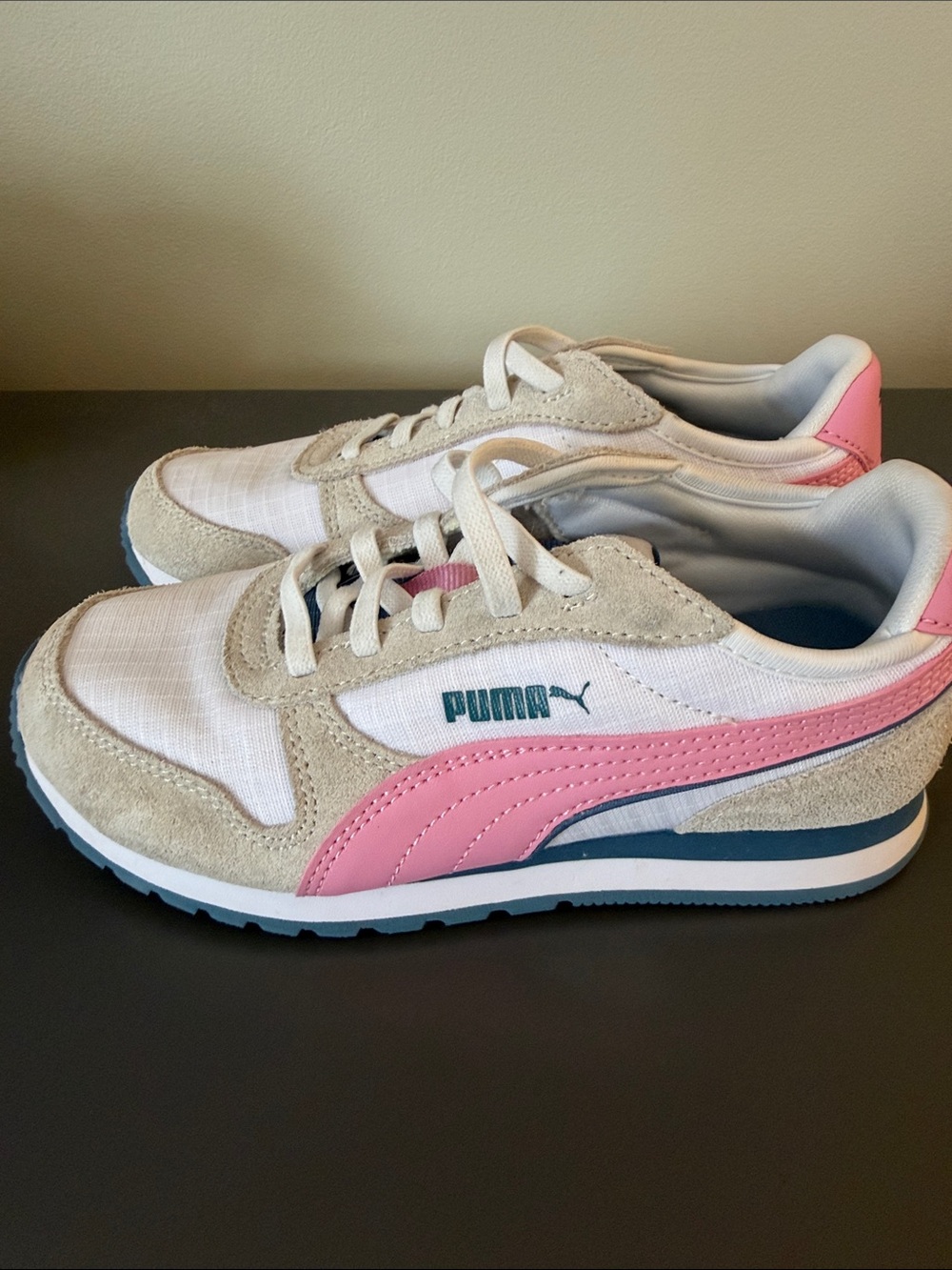 Girls Puma Kids Sneakers in Pink, Cream and Blue Accent - Picture 3 of 4